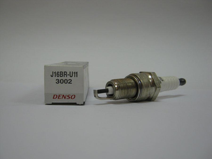 Свеча зажигания J16BR-U11 DENSO (3002)