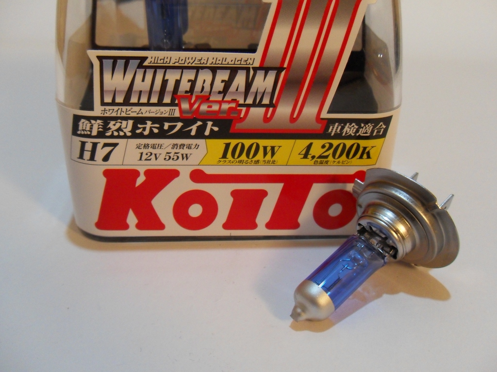 Koito 0190 лампа ih01 12v 60/55w. Koito 0110k. Koito whitebeam iii h11 12v. P0454k лампа h3 12v 55w koito. Koito japan h4 wb 12v60/55w.